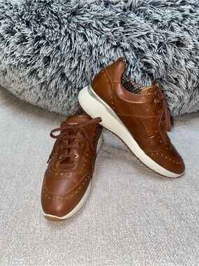 Pikolinos Sella Leather Star Studded Sneakers - Brandy Brown EU 41 (10.5 US)